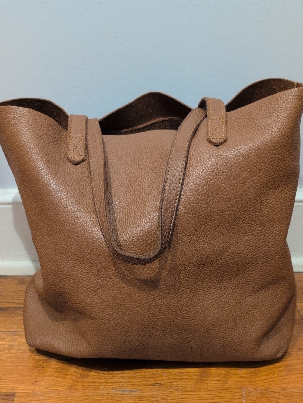 Cuyana Pebbled Brown Leather Tote